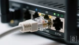 Ethernet kabel aangesloten op router